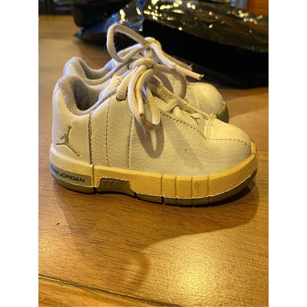 Air Jordan Team Nike Jordan TE2 Toddler Sneakers size 3C White